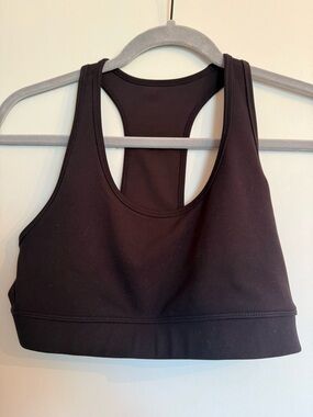 Gap fit Black Racerback Sports Bra - Comfortable Everyday Support